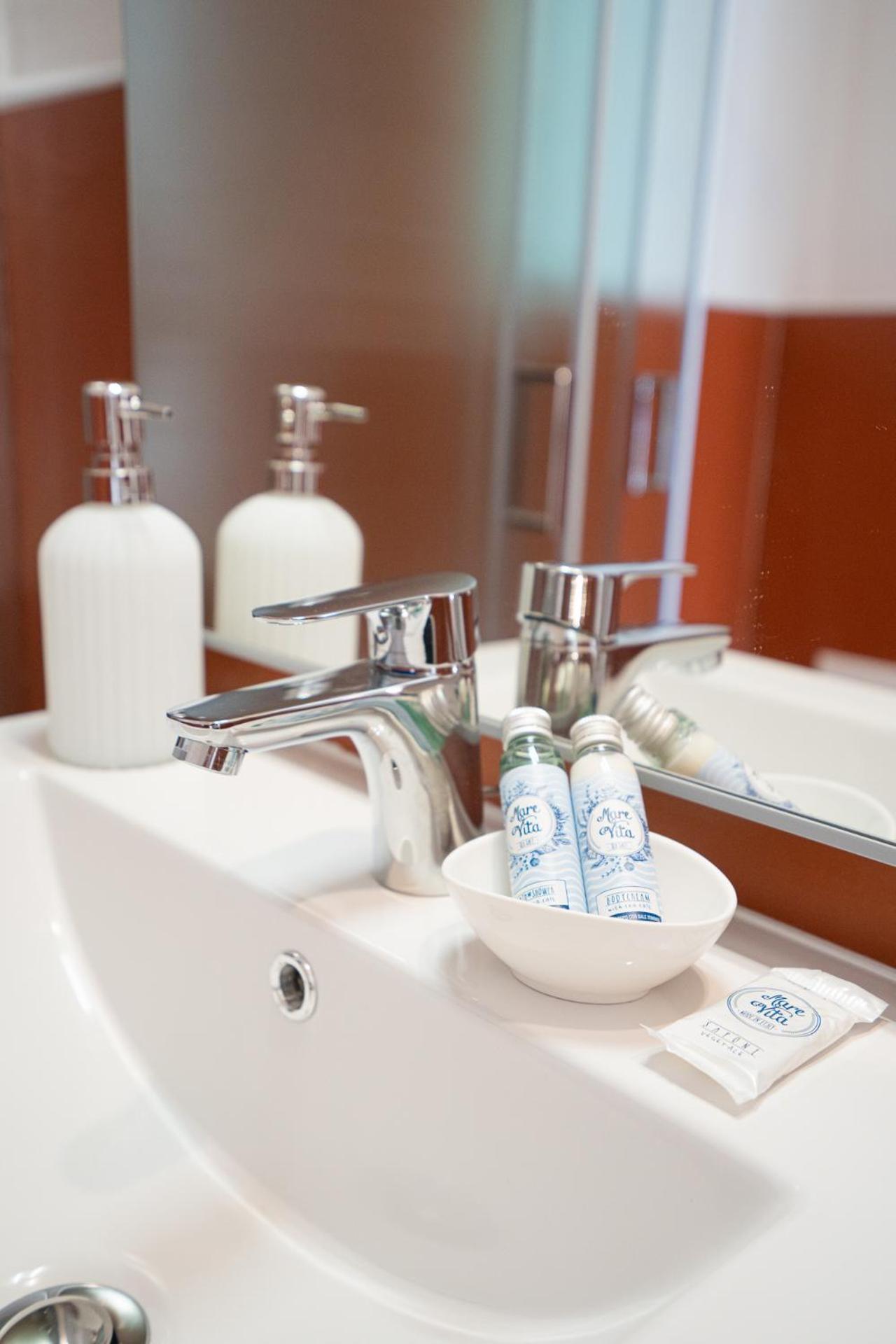 Ambra Holiday Rooms - Rooms & Beach San Teodoro  Luaran gambar
